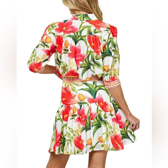 Alamia 2-Piece Set: Short Sleeve Button-up Top & Mini Skirt - Picture 2 of 3